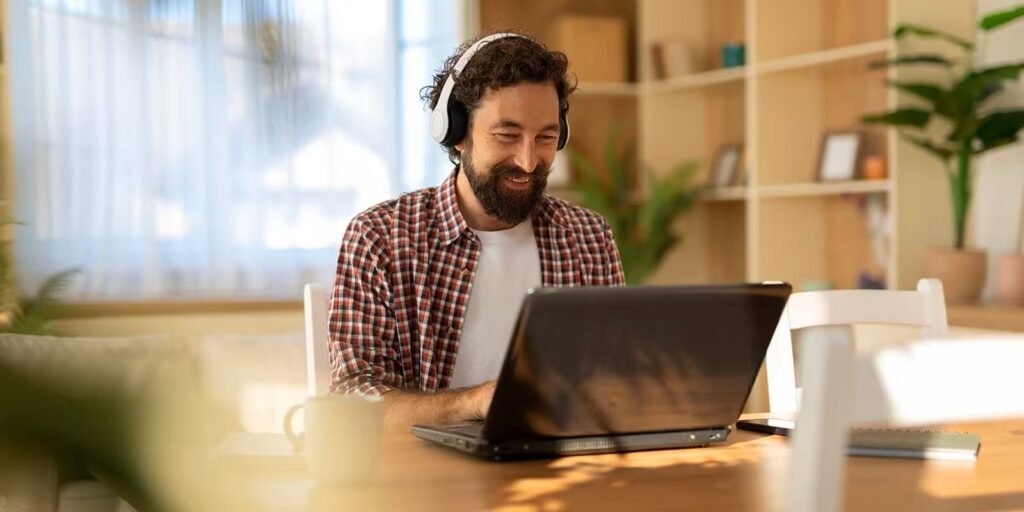 How to Find Remote Work With No Experience